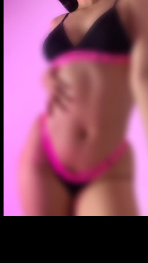 alejandrabaez1 onlyfans leaked picture 1