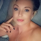 View Alice Quinn (alicequinn69x) OnlyFans 49 Photos and 32 Videos for free 

 profile picture