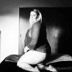 View curvy queen (curvyqueen29) OnlyFans 49 Photos and 32 Videos leaks 

 profile picture