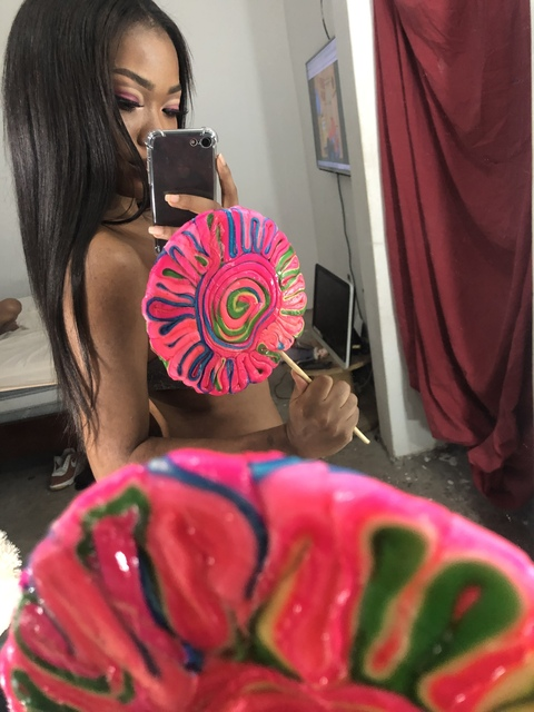 dakisha onlyfans leaked picture 1