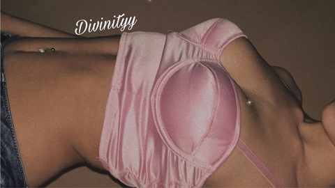 divinityy onlyfans leaked picture 1