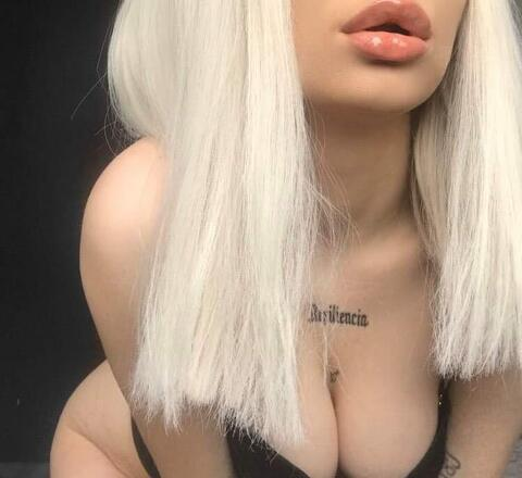 duendeprincessa onlyfans leaked picture 1