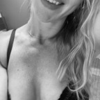 View elle-o0 (Elle) OnlyFans 237 Photos and 32 Videos leaks 

 profile picture