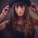 emmi.lou OnlyFans Leak 

 profile picture