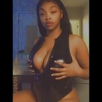 emoki_ily (Emoki Lee) OnlyFans Leaks 

 profile picture