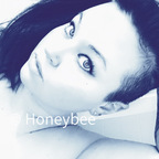 eros_honeybee (HoneyBee) OnlyFans Leaked Content 

 profile picture