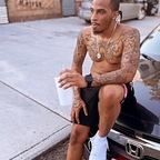 View SKINDIGGZ (kdiggz2.0) OnlyFans 49 Photos and 72 Videos leaked 

 profile picture