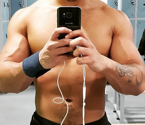 leonlaw97 onlyfans leaked picture 1