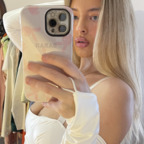 misssarahlo (Sarah 👄) OnlyFans Leaked Videos and Pictures 

 profile picture