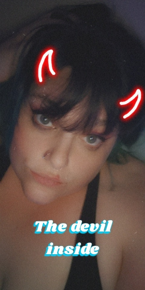 mistressonyx1383 onlyfans leaked picture 1