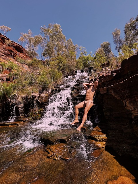 mr.pilf onlyfans leaked picture 1