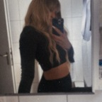 View queenheellara (Lara - addicted to heels) OnlyFans 72 Photos and 43 Videos leaks 

 profile picture