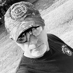 redneckmwm75081 OnlyFans Leak (49 Photos and 41 Videos) 

 profile picture