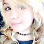 View roxywolfblood OnlyFans content for free 

 profile picture