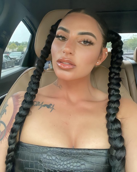 rrosella onlyfans leaked picture 1