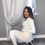 View safjazmin (S a f J a z m i n 🦶🏽) OnlyFans 152 Photos and 32 Videos leaks 

 profile picture