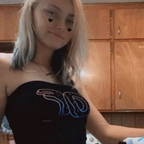 View scarlet_nichole (Scarlett Nichole) OnlyFans 49 Photos and 32 Videos leaked 

 profile picture