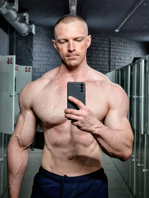 scorp125 onlyfans leaked picture 1