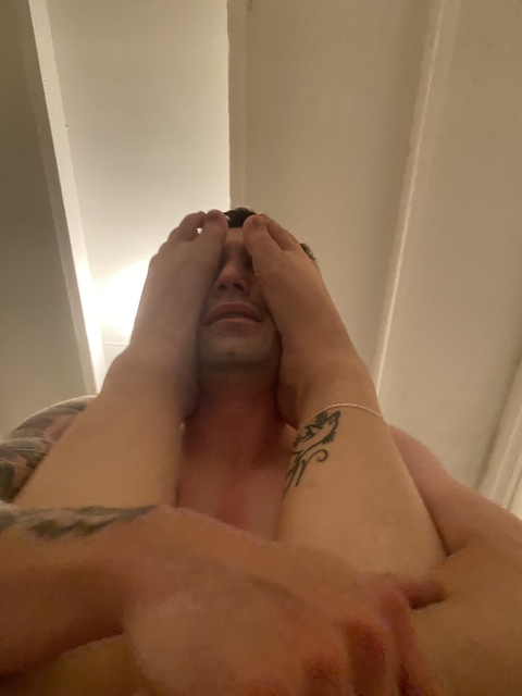 sexycouplefunxo onlyfans leaked picture 1