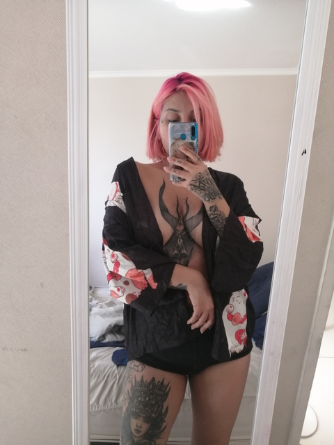 sicariababe onlyfans leaked picture 1