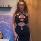 Download skylarlouise OnlyFans content for free 

 profile picture