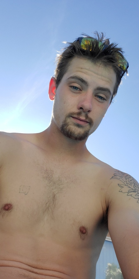 slickdickrick99 onlyfans leaked picture 1