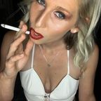 Onlyfans free content smoke.wife 

 profile picture