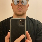 sneakerhead3o4 OnlyFans Leak (49 Photos and 32 Videos) 

 profile picture