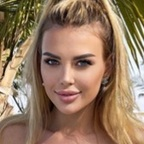 View snowfflake OnlyFans content for free 

 profile picture