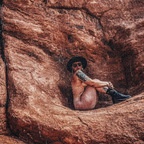 strippeddownnomad OnlyFans Leaked 

 profile picture