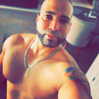 View thejuggernau (Papi Champagne) OnlyFans 49 Photos and 32 Videos gallery 

 profile picture