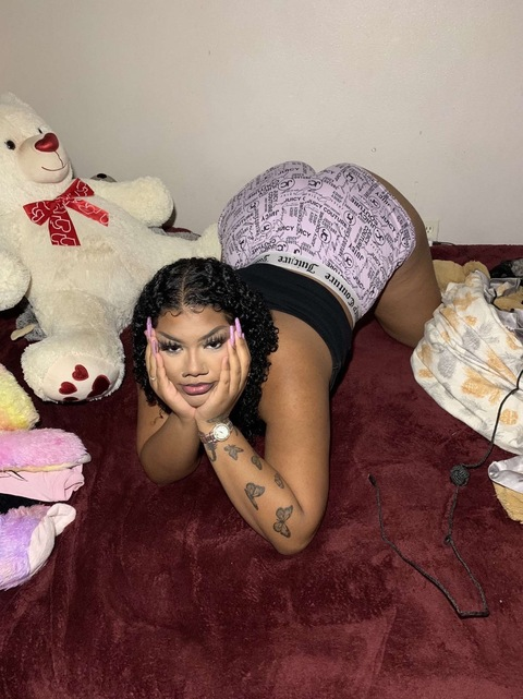 thiccypiggy onlyfans leaked picture 1