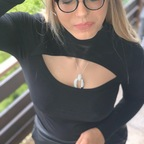 Free access to @tsqueenxenia (TS Queen Xenia) Leaked OnlyFans 

 profile picture