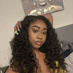 View Thesweetest 😸 (xosoevol) OnlyFans 49 Photos and 32 Videos for free 

 profile picture