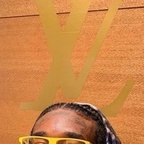 yungllama (honey 🍯) OnlyFans Leaked Content 

 profile picture